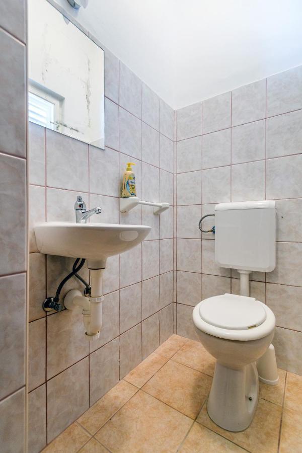 Apartmant Prosika Pag Town Esterno foto