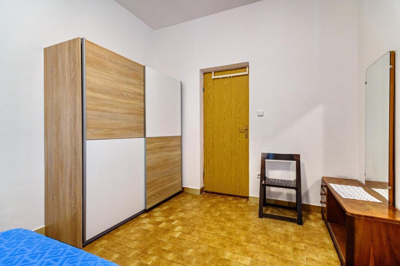 Apartmant Prosika Pag Town Esterno foto